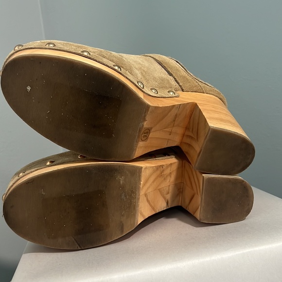 Steve Madden Hilde Suede Heeled Mule Clog - Picture 12 of 14